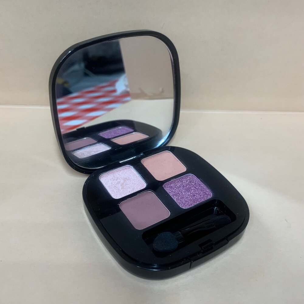 Perfect Diary beauty Quadra eyeshadow palette 04 Lavender Haze